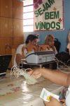 Acadêmicos da Fimca orientam moradores da Zona Leste